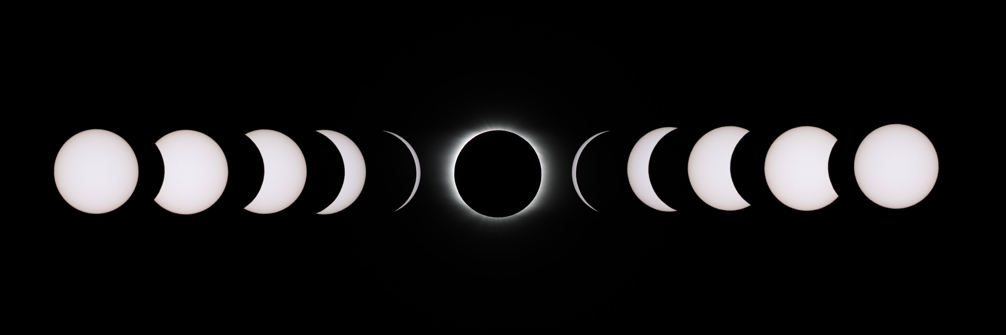 A total solar eclipse.